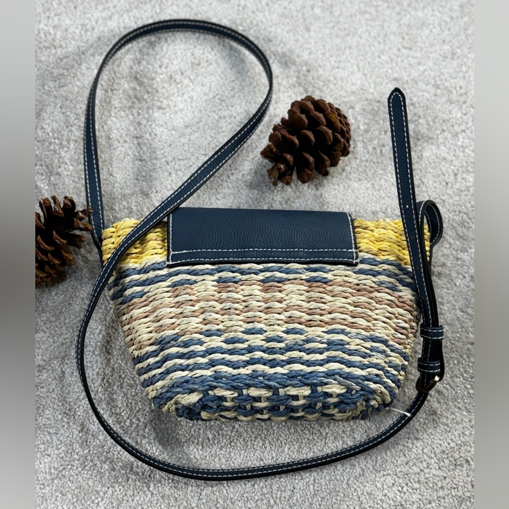 Universal Thread Boho Crossbody Bag - Picture 5 of 5
